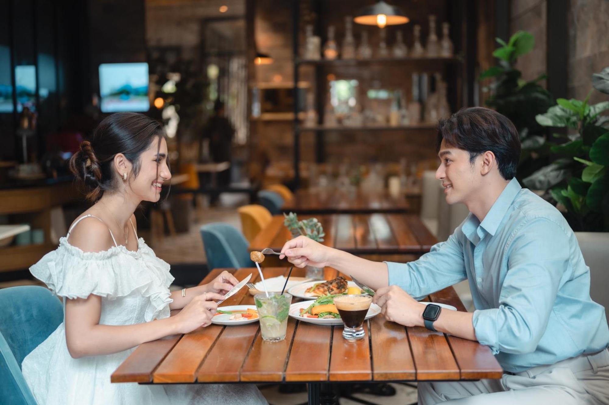 The Salil Hotel Sukhumvit 57 - Thonglor Банкок Екстериор снимка